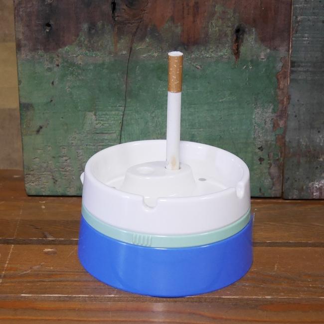 ピギースマイル 灰皿 ブタ 卓上灰皿 喫煙具 : アメリカン雑貨のグッズ