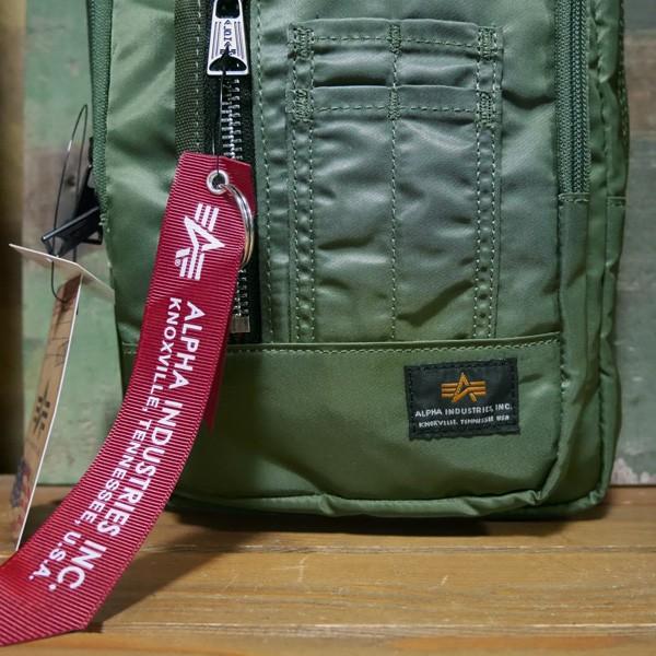 Alpha Industries（アルファ・インダストリーズ） ボディバッグ カバン