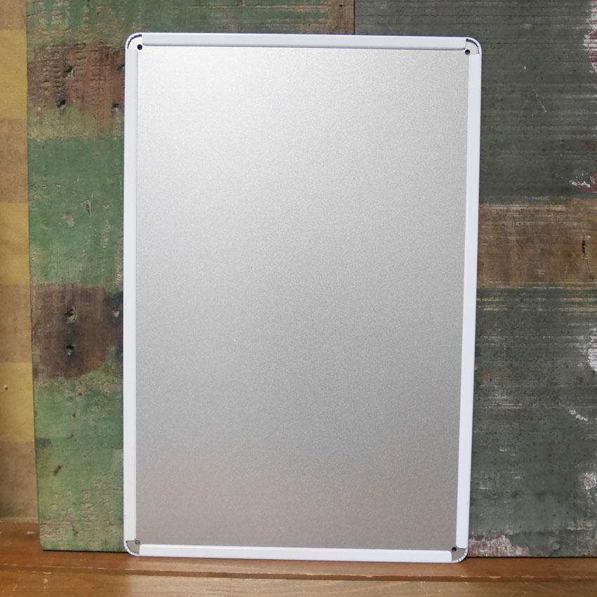 CHEVROLET CORVETTE メタルサイン ビンテージ風 ブリキ看板 インテリア