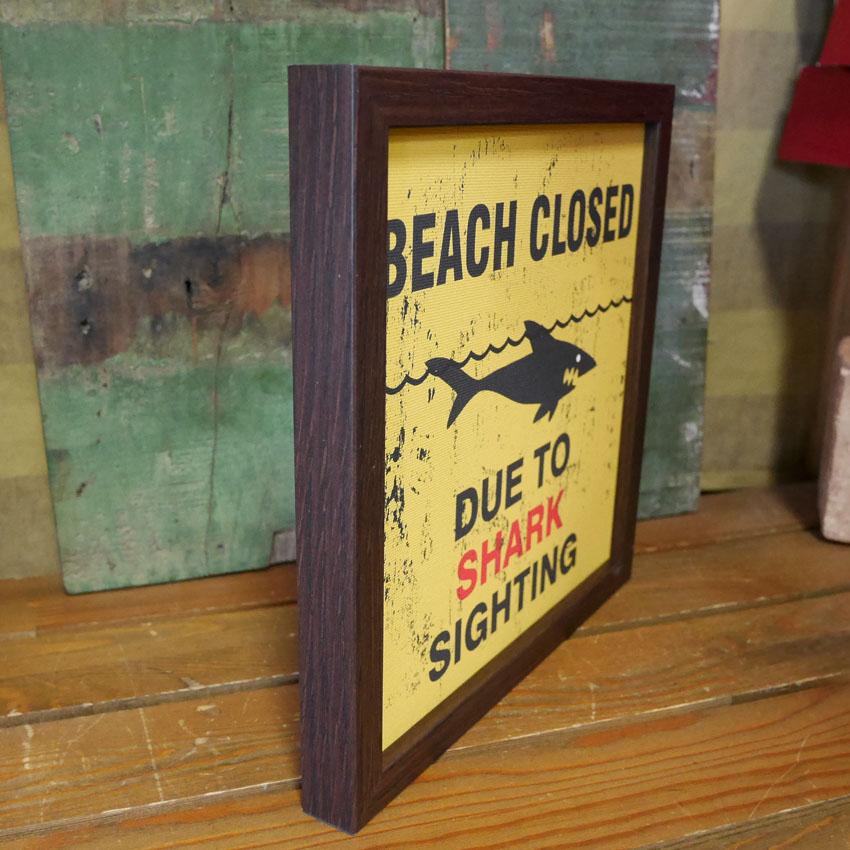 サインフレーム SIGN FRAME Shark Sighting インテリアピクチャー シャーク サメ : アメリカン雑貨のグッズファーム ...