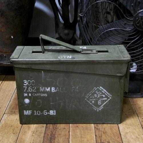 U.S. アンモボックス 収納 小物入れ 米軍 弾薬箱 : アメリカン U.S. アンモボックス 収納 小物入れ 米軍 弾薬箱 : アメリカン