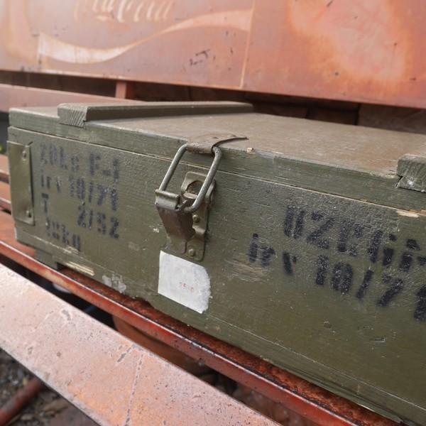 チェコ軍 F1 グレネードボックス 手榴弾入れ 収納ボックス Ra 17 アメリカン雑貨のグッズファーム 通販 Yahoo ショッピング