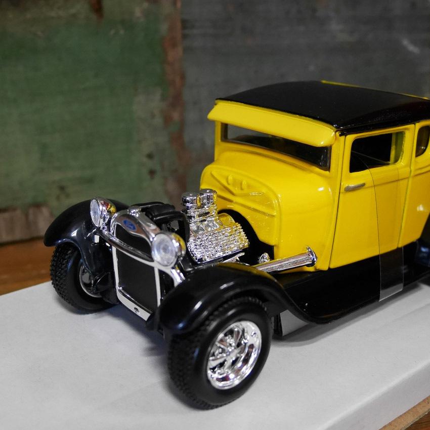 フォードモデル A イエロー 1929 Maisto 1/24 Ford Model レトロ