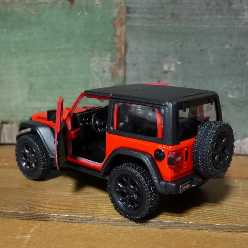 ジープ ラングラー 2018 ミニカー Jeep Wrangler KiNSMART 1/34
