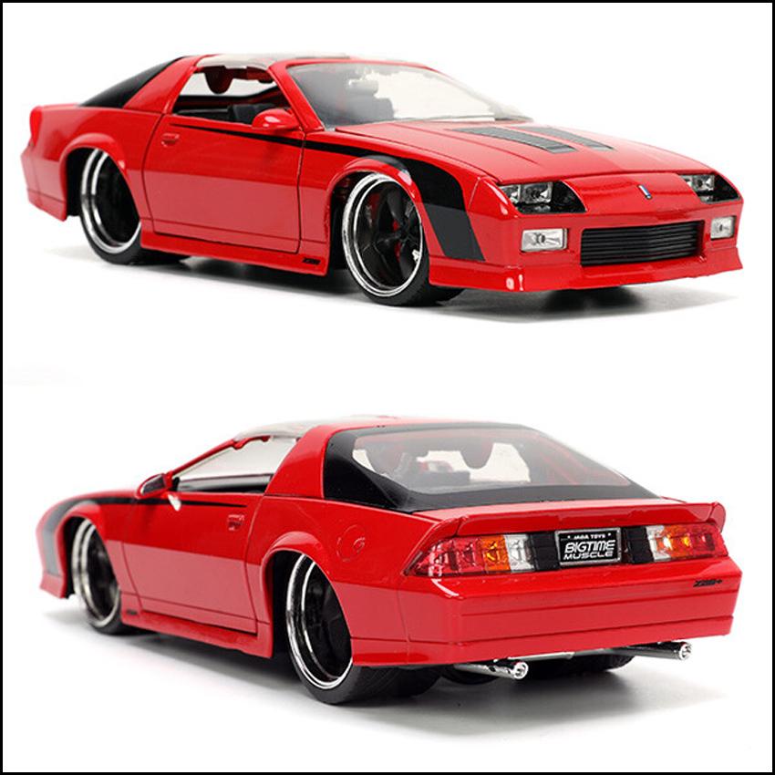 Jada シェビー カマロ 1985 Chevy Camaro Z28 1/24 レトロミニカー