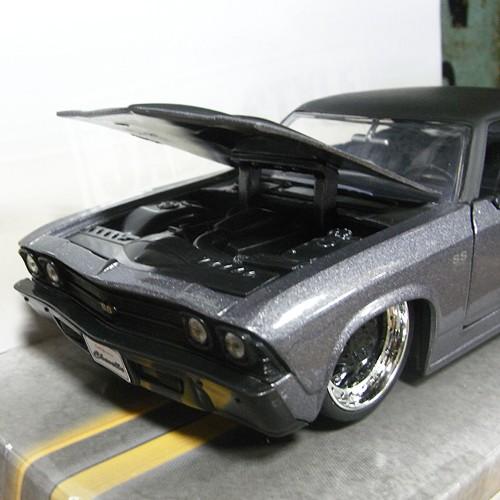 シボレー シェベル ミニカー 1/24 JADA TOYS 1969 CHEVY CHEVELLE SS