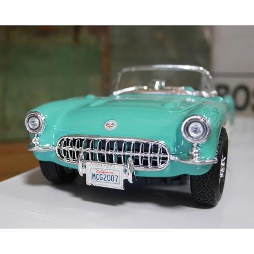 シボレー コルベット 1957 Maisto 1/24 レトロミニカー Chevrolet
