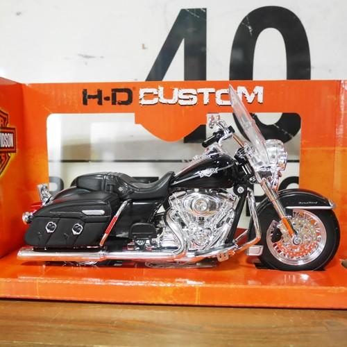 Harley Davidson（ハーレー・ダビッドソン） 2013 FLHRC ROAD KING