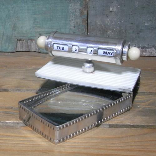 【アンティーク】　万年卓上カレンダー Amazon | カレンダー 卓上 輸入 レトロ ビンテージ 永久