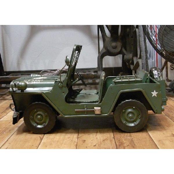 ブリキのおもちゃ ジープ アーミー ミリタリー 自動車 : アメリカン