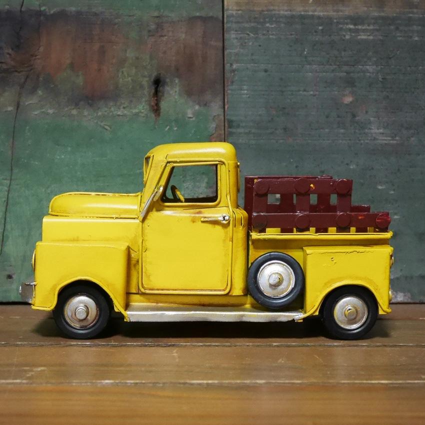 ピックアップトラック truck ブリキのおもちゃ インテリア