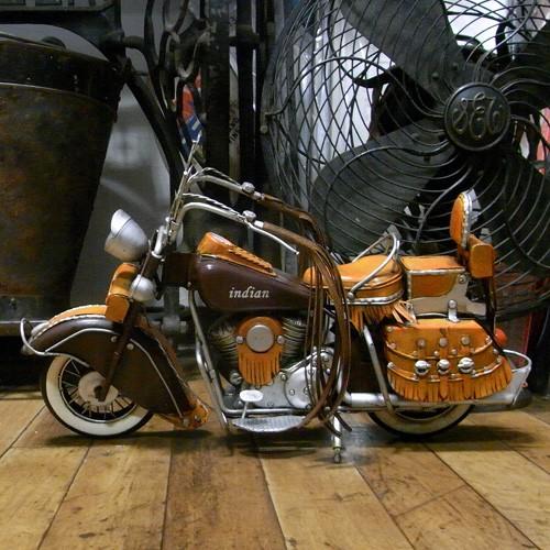 ブリキのおもちゃ インディアン バイク motorcycle western indian