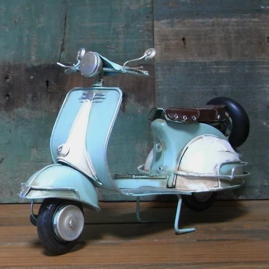 ブリキのおもちゃ BIGスクーター ノスタルジックデコ バイク ライト