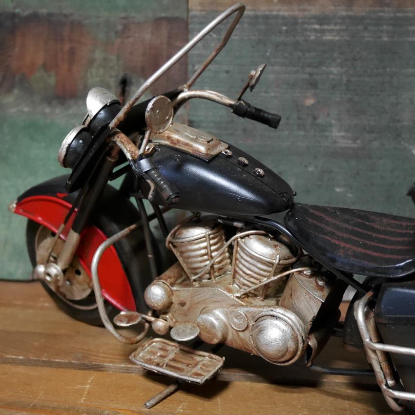 英国製 モーターサイクル ブリキ バイク オートバイ レトロ ビンテージ 古い 第2次大戦時 オートバイ World-War-II motorcycle レトロ ブリキ