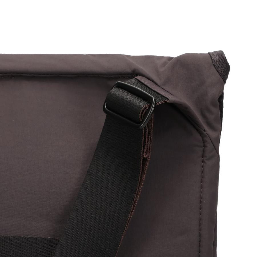 ベルロイ Bellroy ショルダーメッセンジャーバッグ メンズ レディース 12L 大容量 耐水 超軽量 斜めがけ CINCH MESSENGER BAG | Bellroy | 11
