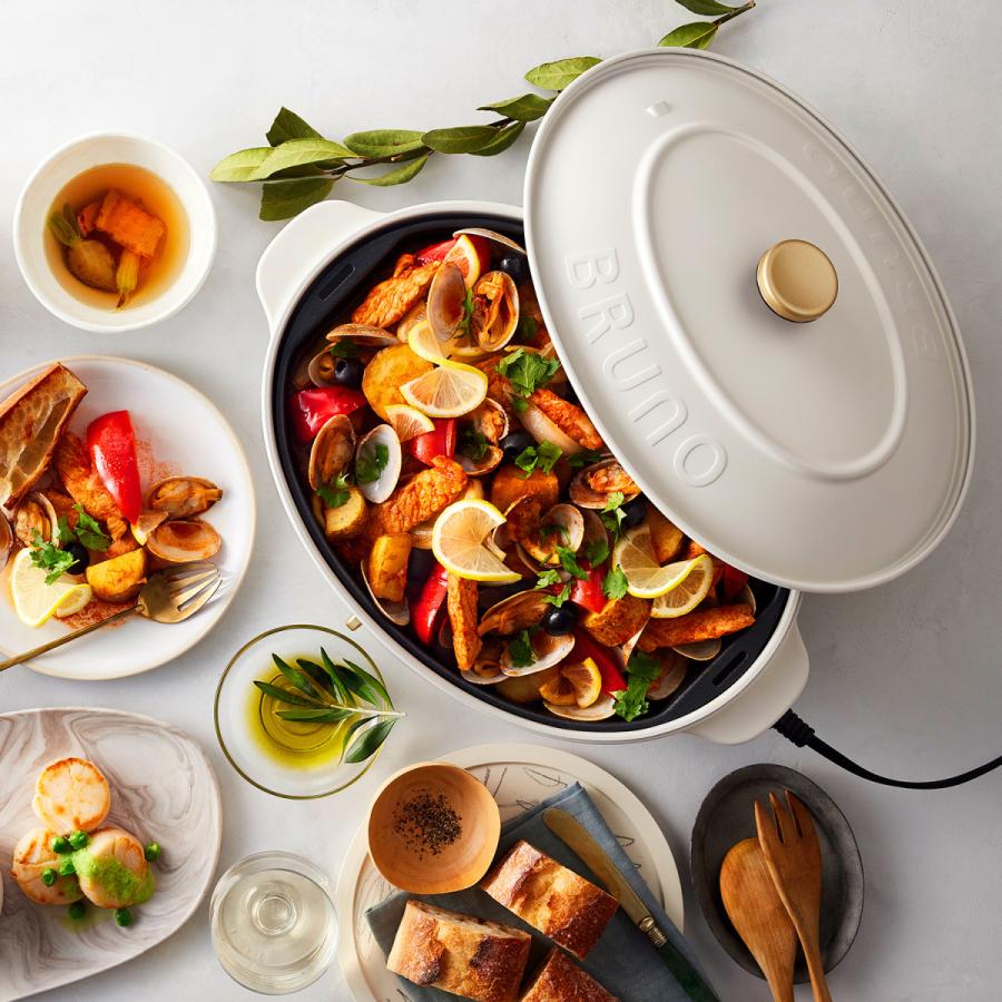 34 割引大人も着やすいシンプルファッション ノベルティー付属 Bruno ブルーノ ホットプレート オーバル たこ焼き器 焼肉 煮物 コンパクト 平面 セラミックコート鍋 深鍋 電気式 ヒーター式 キッチン家電 家電 Littlestaruc Com