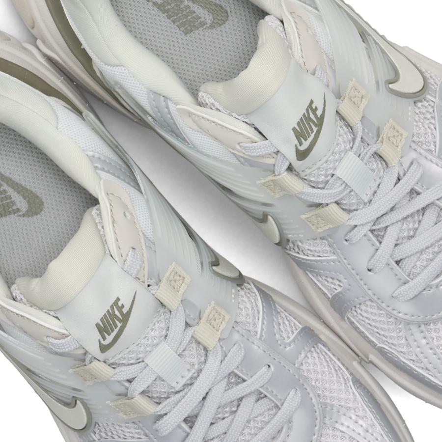 NIKE（ナイキ） NIKEウィメンズ V2K ラン スニーカー メンズ V2K RUN
