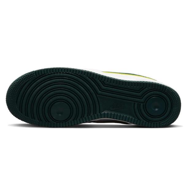 NIKE（ナイキ） NIKE AIR FORCE 1 07 LV8 NOBLE GREEN WHITE エア