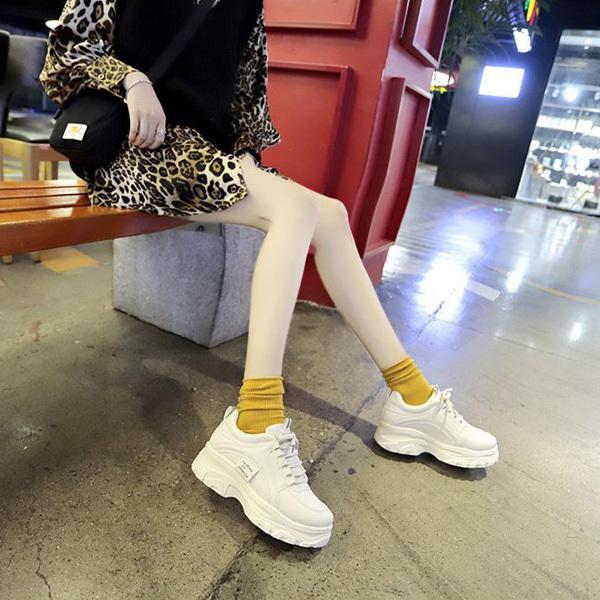 厚底スニーカー レディース シューズ ダット カジュアル 白 ベージュ 靴 シンプル スニーカー 履きやすい 宅配便送料別 予約3 31入荷予定 C Lbot 097 グッズタウン 通販 Yahoo ショッピング