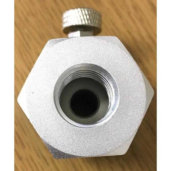 磁石式 レーザークランプ用 ワンタッチ式 取付け 5/8 アダプター クランプ 三脚 墨出し機 軽天ホルダー |  | 02