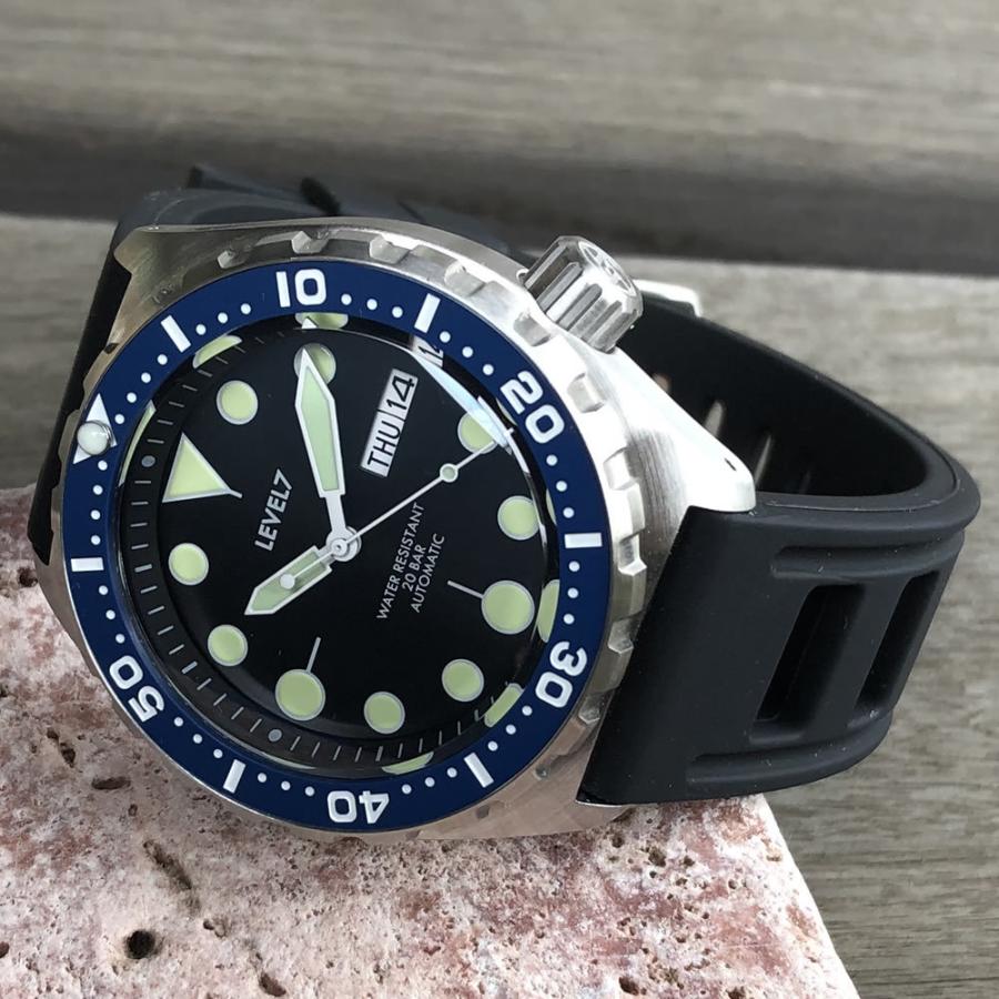 カスタム自在/MOD 自社組立の日本製 メンズウォッチ 20気圧防水 自動巻き SEIKO NH36 316Lステンレス ダイバーズラバーベルト 腕時計 lv1-flfnv LEVEL7の画像