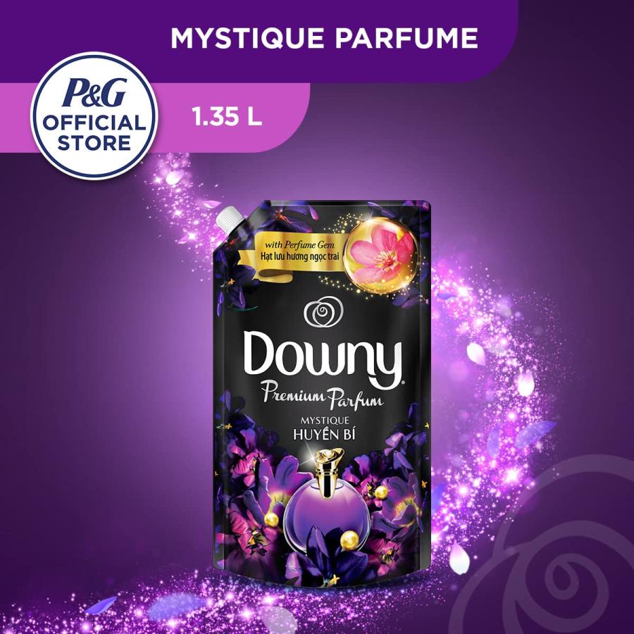 Downy アジアンダウニー ミスティーク 詰め替え 液体 バニラの香り