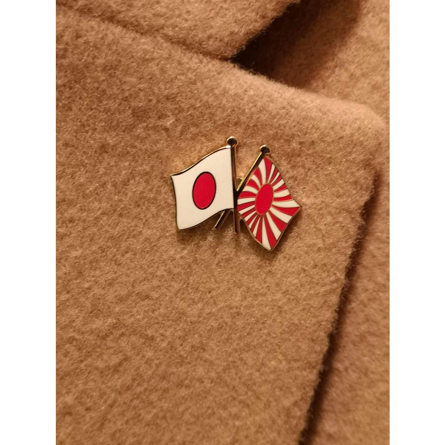 日本国旗と旭日旗ピンバッジ ケース入り 日本の国旗 と軍艦旗