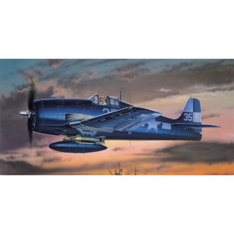 童友社 1/72 アメリカ海軍 艦上戦闘機 F6F-3/5 “ヘルキャット 童友社 1/72 アメリカ海軍 艦上戦闘機 F6F-3/5 “ヘルキャット