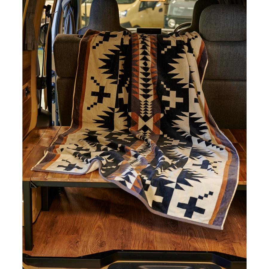 PENDLETON（ペンドルトン） オーバーサイズ ジャガード タオル