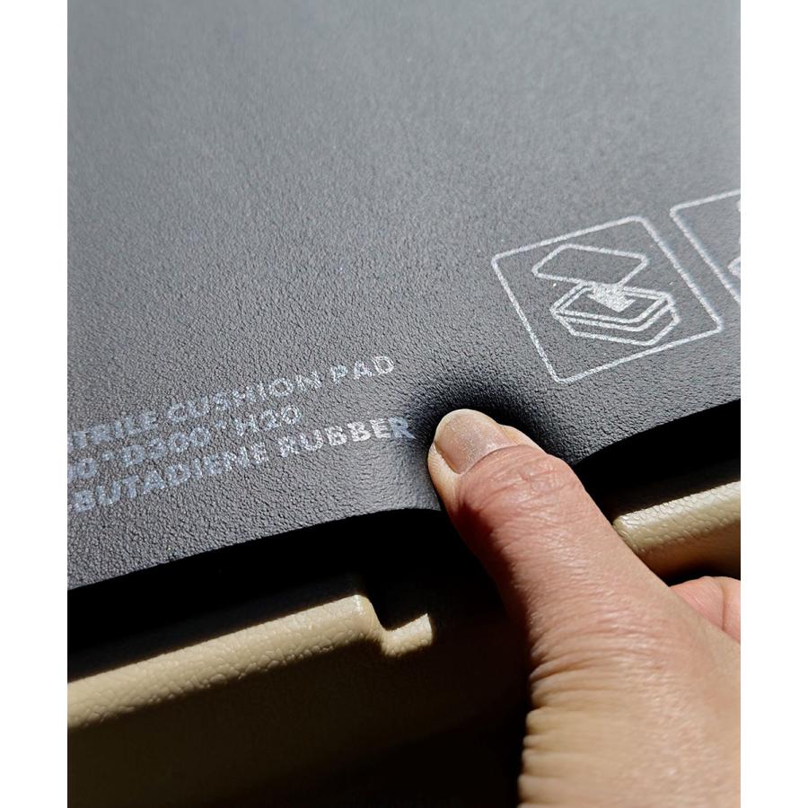 GORDON MILLER（ゴードンミラー） ニトリル クッションパッド ブラック