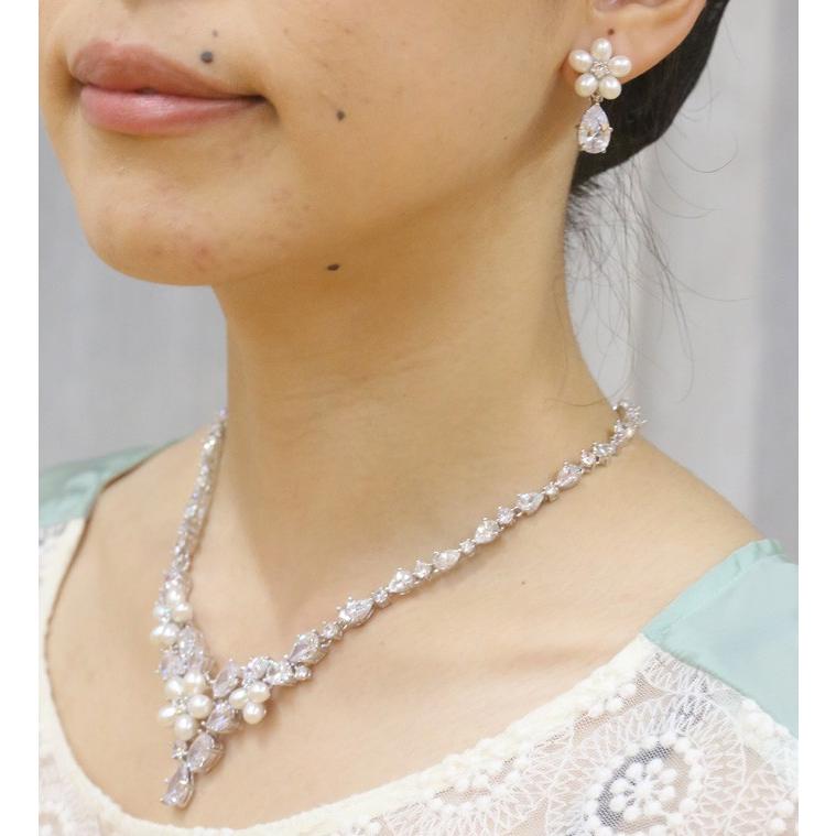 SWAROVSKI（スワロフスキー） ネックレス レディース ゴージャス 