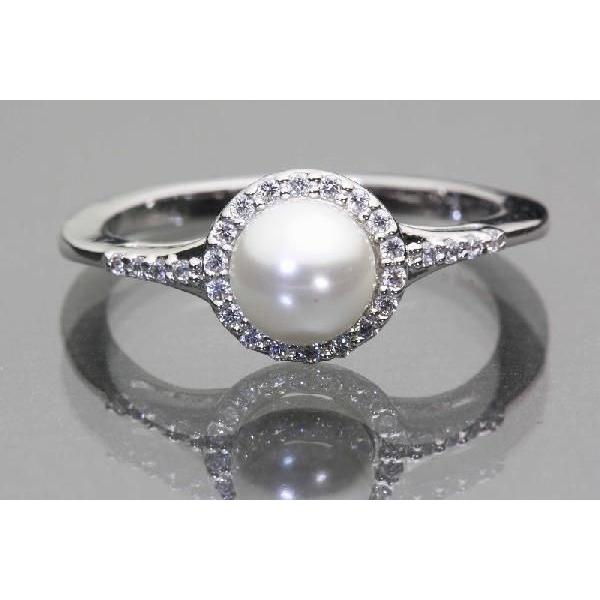 SWAROVSKI（スワロフスキー） ゴージャスキュービックジルコニアリング