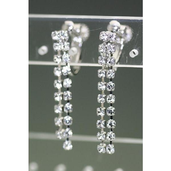 SWAROVSKI（スワロフスキー） イヤリング 痛くない 結婚式 イヤリング