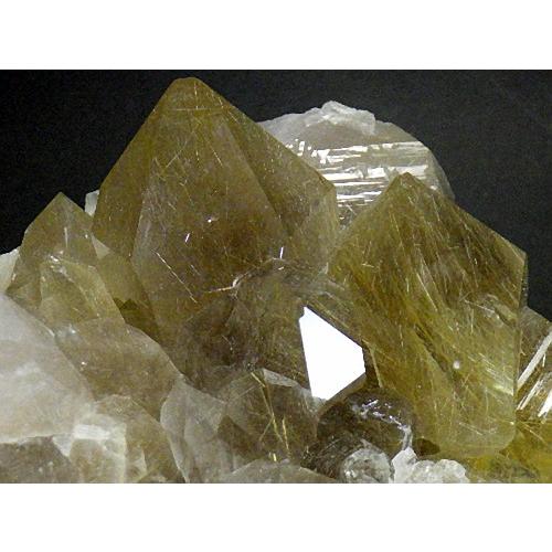 黄金ルチルクォーツ ７４４ｇ 鑑別書付き 金針水晶 タイチンルチルクォーツ 台座付き Rutilated Quartz ブラジル産 送料無料 No.１２の画像