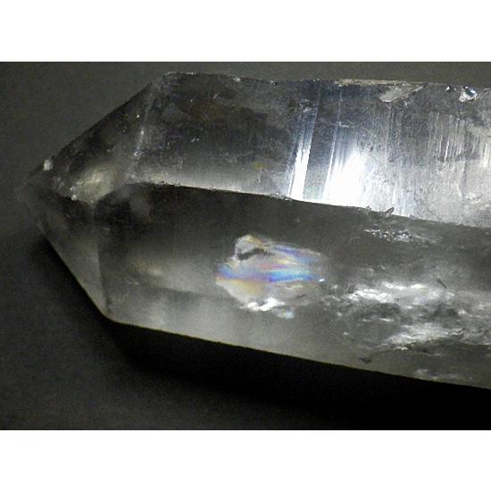 虹入り 山入り 両剣水晶 レムリアンシードクリスタル １８０ｍｍ ２４３ｇ ファントムレインボークォーツ ダブルポイント 送料無料 No.３０の画像