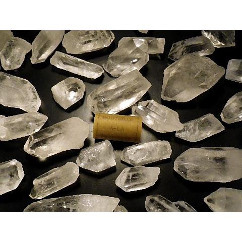 天然水晶 ５ｋｇパック １０〜６０ｇパック クリスタルクォーツ 水晶原石 Crystal Quartz 卸 業務用 全国送料無料 No.０５の画像
