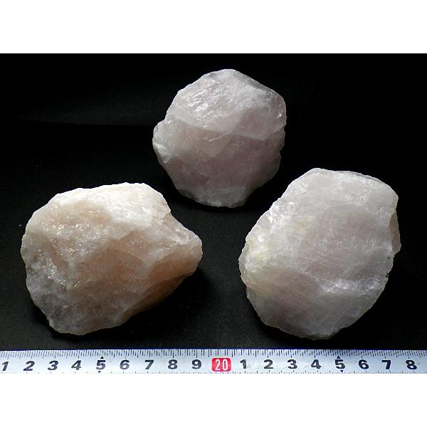 特大ローズクォーツ １ｋｇ ３個セット 紅原石 原石 Rose Quartz 大きいサイズ マダガスカル産 送料無料 No.０３｜gostar｜03