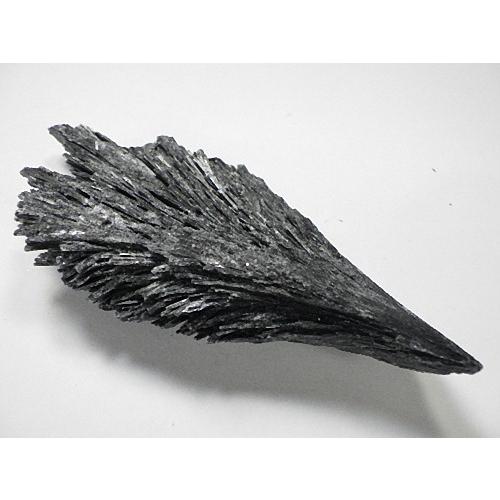ブラックカイヤナイト Black Kyanite 藍晶石 結晶 原石 ブラジル 全国送料無料 No.０３の画像