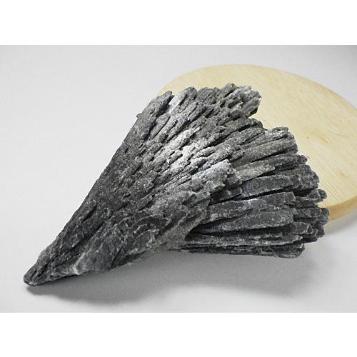 ブラックカイヤナイト Black Kyanite 藍晶石 結晶 原石 ブラジル 全国送料無料 No.０４の画像