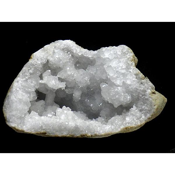 天然水晶 1．25kg 超特大サイズ ジオード クォーツ 晶洞 水晶