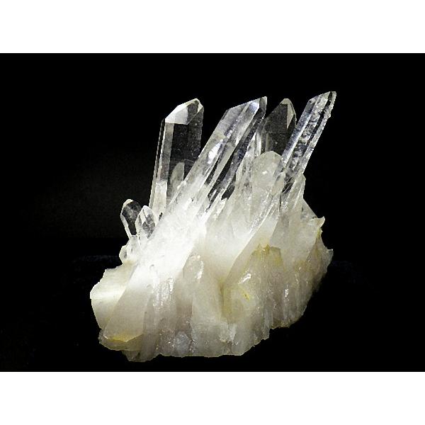 天然水晶 クラスター ６６８ｇ クッション台座付き クリスタルクォーツ 高品質 Crystal Quartz アーカンソー産 送料無料 No.０１の画像