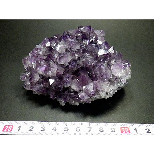 特大アメジストクラスター ６３２ｇ 大きいサイズ 紫水晶 結晶原石 Amethyst ブラジル鉱山直輸入 全国送料無料 No.０４の画像