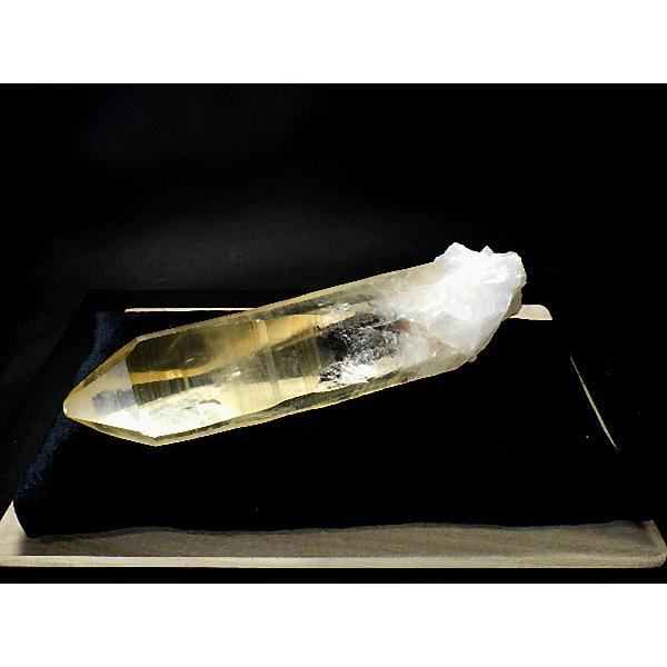 ❤️買い得　高品質　逸品虹入り　✳️ 大きめ　253gレムリアンシード　水晶　握り石 レインボーレムリアンシードクリスタル 946g 23cm ゴールデン