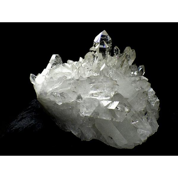 天然水晶クラスター 2．1kg クリスタルクラスター 台座クッション