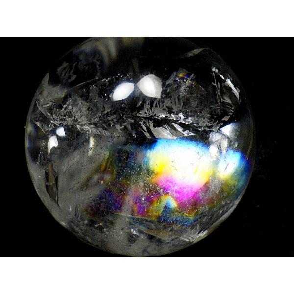 レインボークォーツ 天然水晶 52ミリ丸玉 台座付き アイリスクォーツ