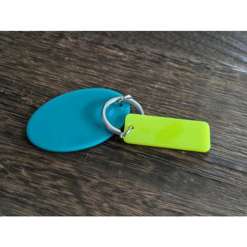 サーファー　3色　ブルー 　ベージュ　ブラウン　　アメリカンなアクリルキーホルダー　アクリル　キータグ |  | 03