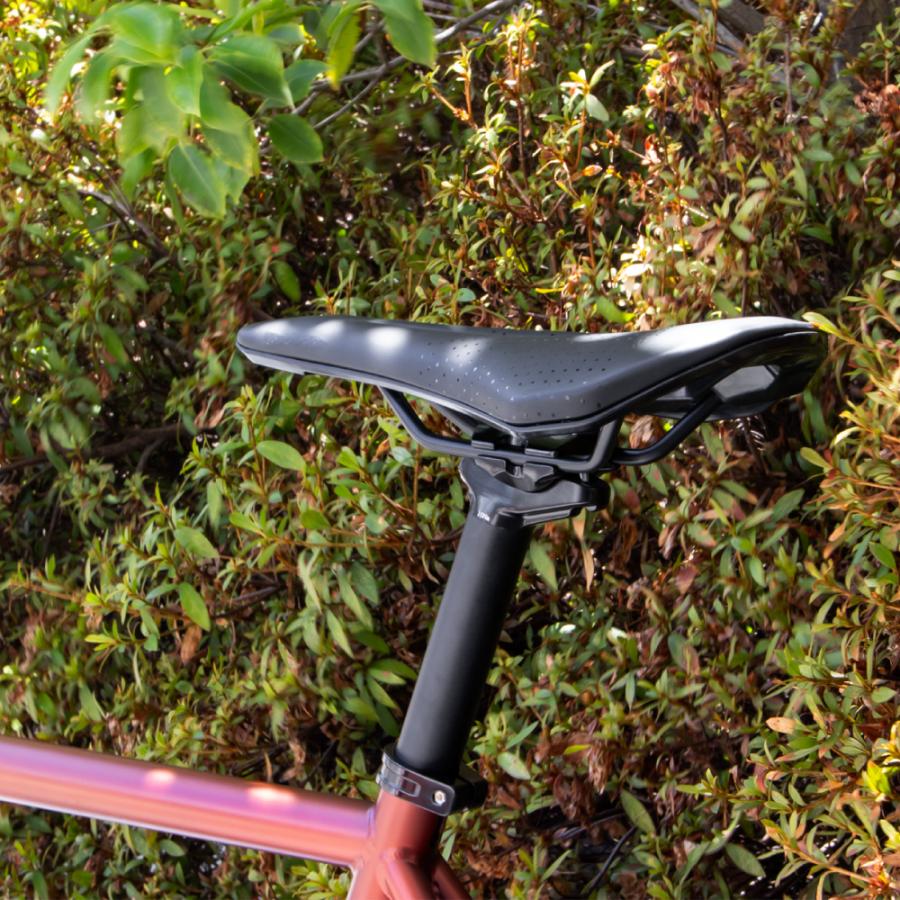 サドル ロードバイク 軽量 幅広 150mm 自転車サドル 穴あき 防水 ワイド ミドルノーズ クッション サドル交換 シート 前立腺 ゴリックス(BBONGO) | GORIX | 14