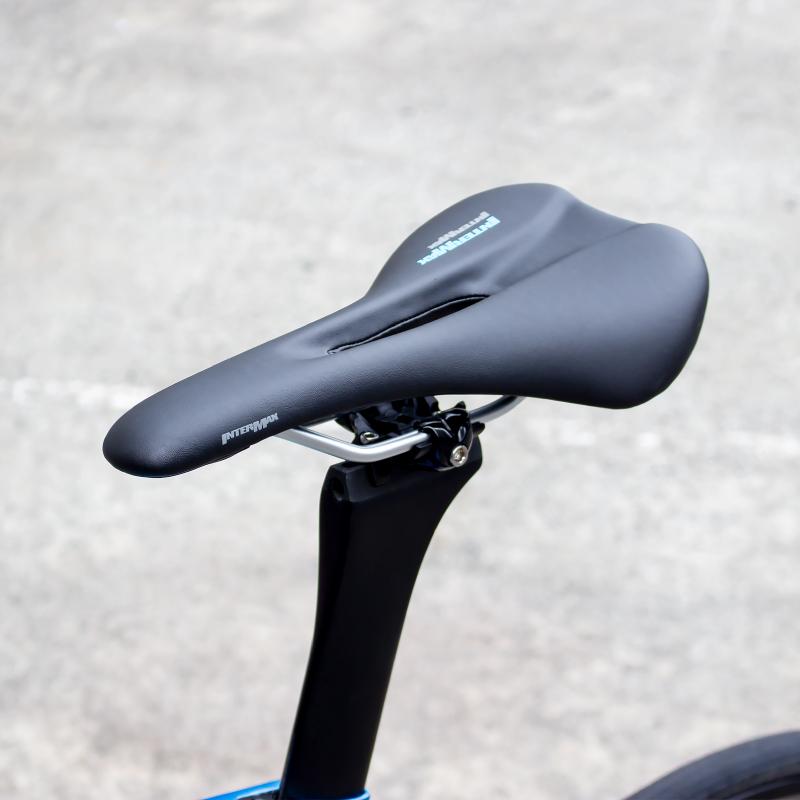 自転車　サドル 楽天市場】サドル 【送料無料】 お尻が痛くなりにくいサドル
