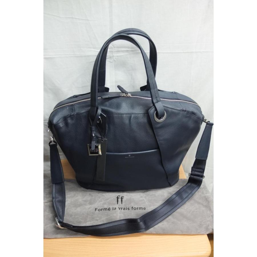 ☆美品☆高級ボストンバッグ　旅行鞄　大型　牛革　la vrais forme 牛革ボストンバッグ 2WAYショルダーバッグ Form la vrais forme 日本製