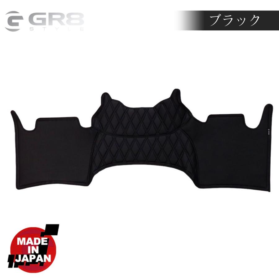 値下げ‼️ハイエースワイド マット エンジンカバー 楽天市場】ハイエースエンジンカバーワイドの通販